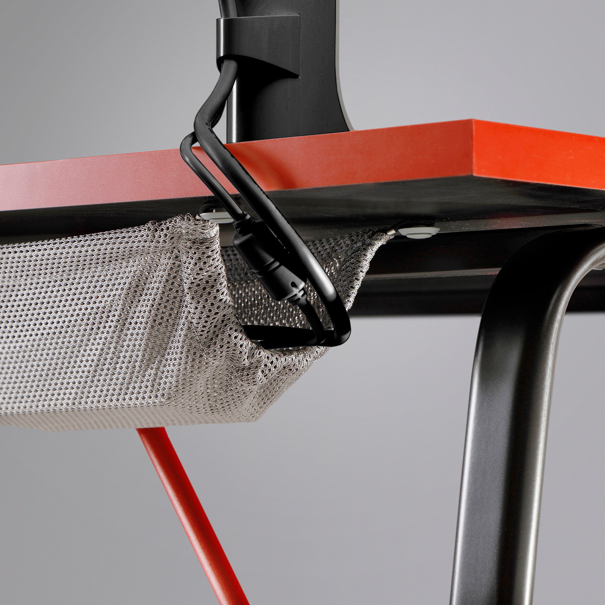 HUVUDSPELARE Gaming Desk & Chair