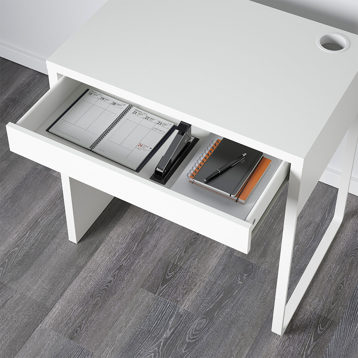 MICKE Desk, 73x50 cm